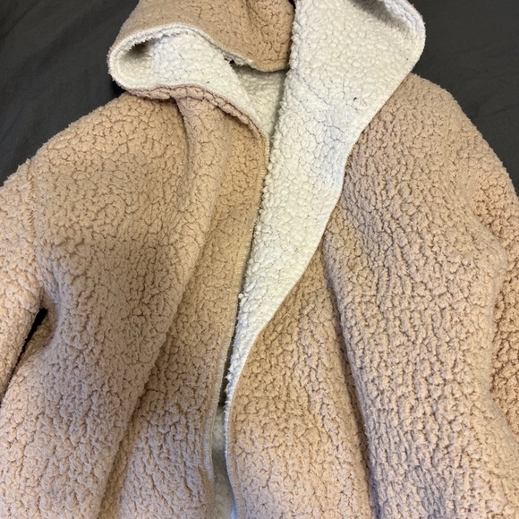 Teddy bear hoodie - Picture 3 of 3